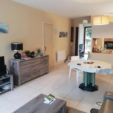 Standing Front De Appartement Arcachon